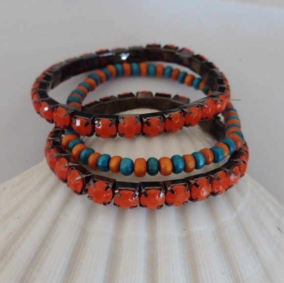 ❤️BUNDLE ONLY❤️ Tres Cute 3 Stretch Brackets That look Fabulous Together - Picture 3 of 6